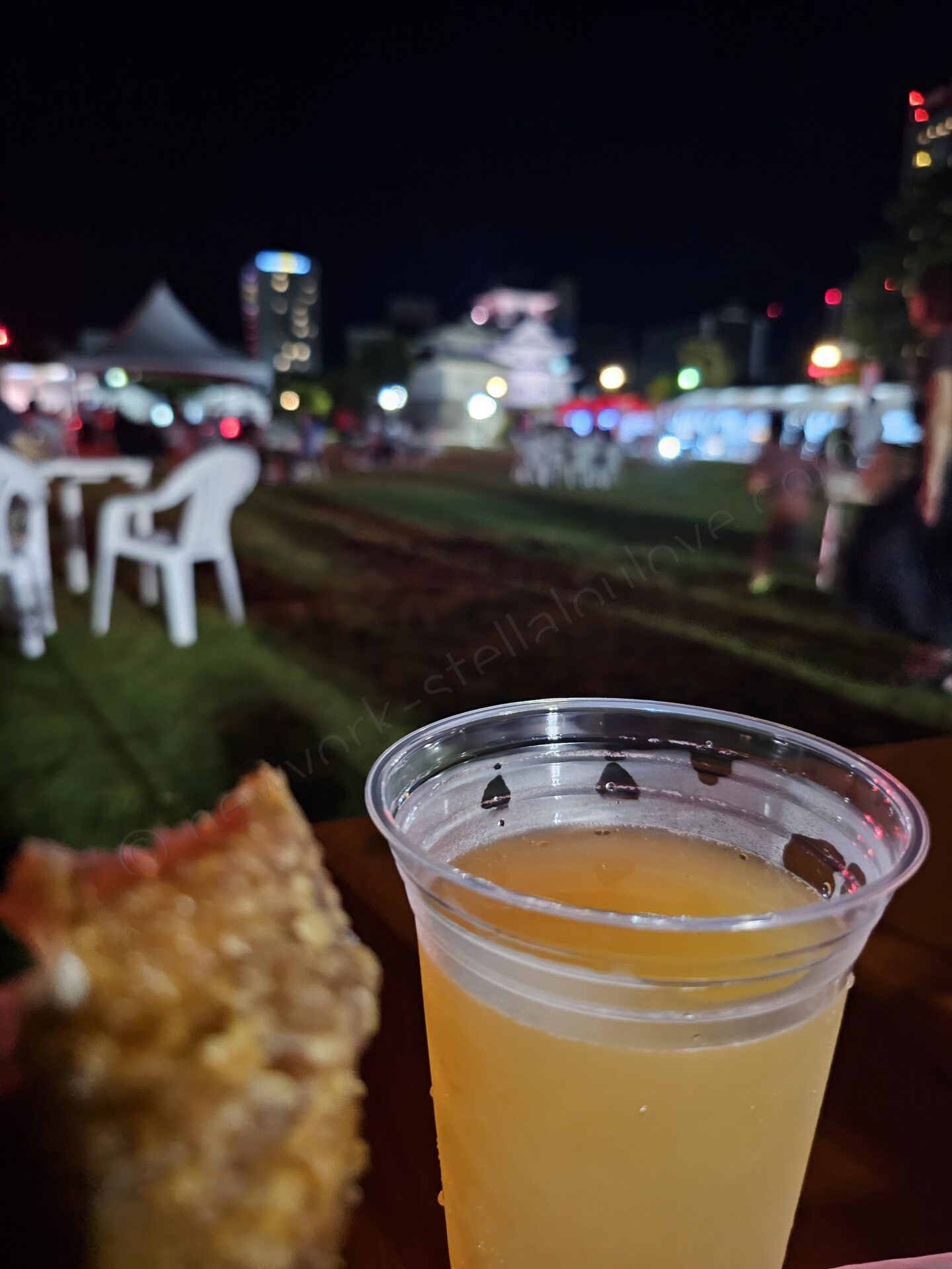 夏祭りで飲んだビールと夜の富山城