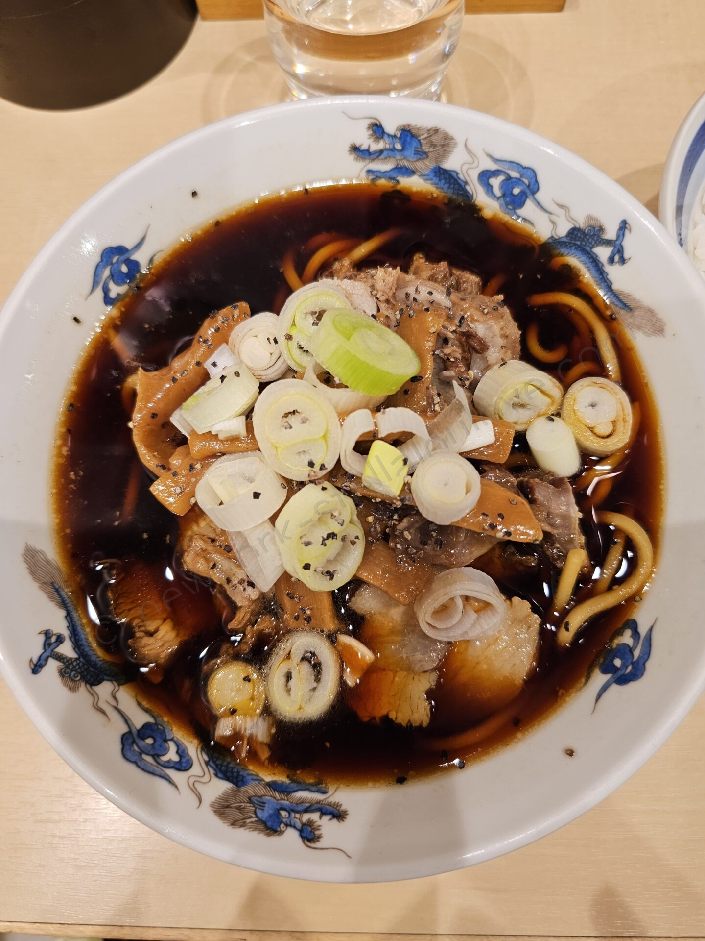 富山ブラックラーメン